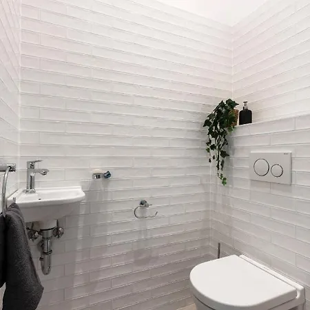 Appartement Luxury Elizabeth Next To The New York Café *